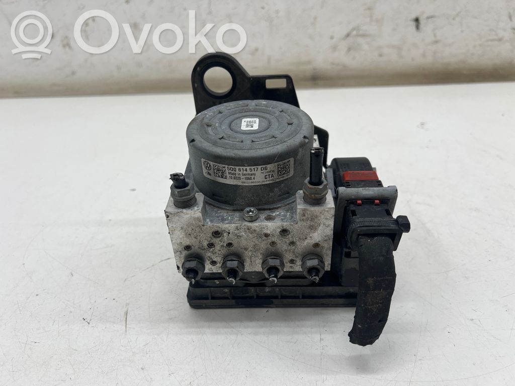 Volkswagen e-Golf ABS Pump 