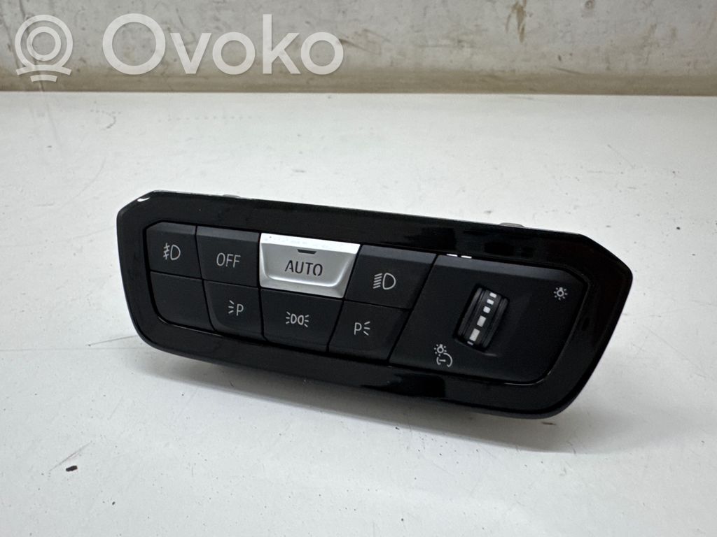 BMW 3 G20 G21 Przełącznik świateł 