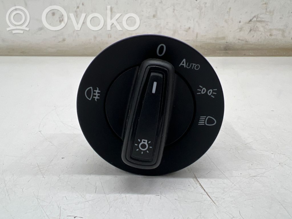 Seat Leon (5F) Light switch 