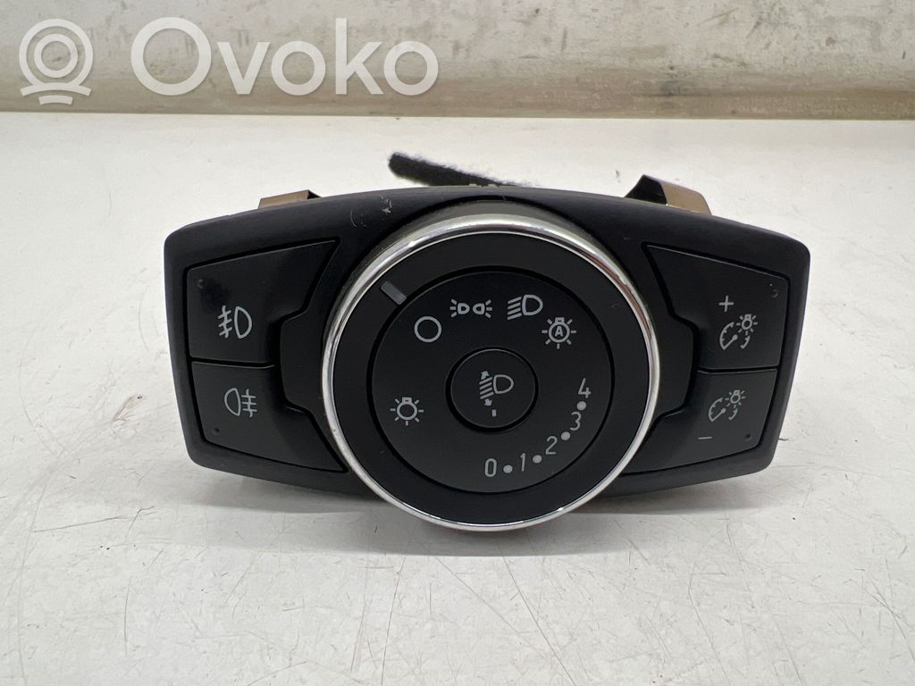 Light switch   10139912,AV1T13D061AD