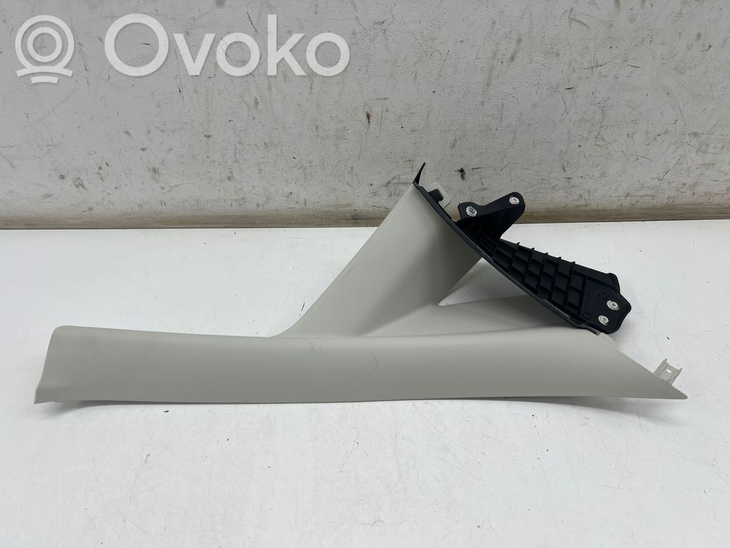 Osłona słupka szyby przedniej / A   GN15A03512CH