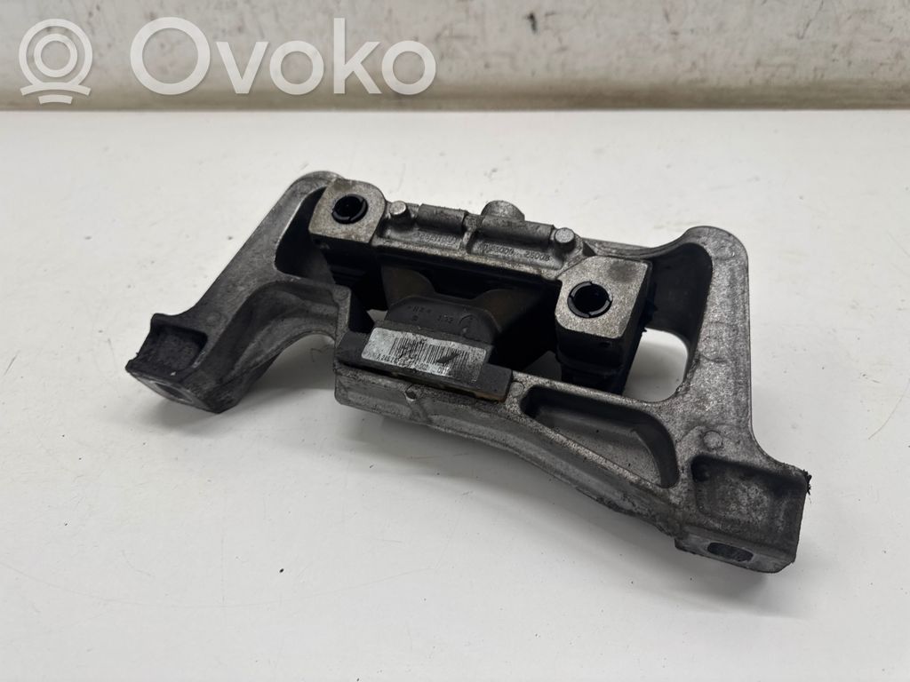 Mercedes-Benz GLA W156 X156 Engine mount bracket 