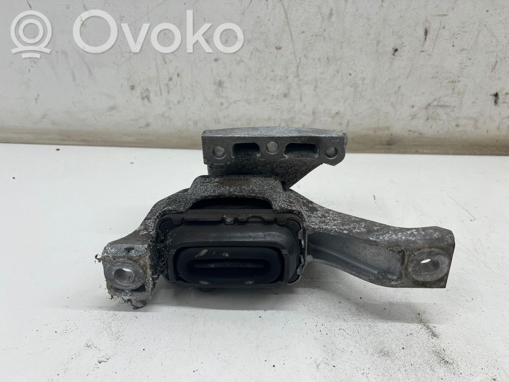 Mini Cooper Countryman R60 Engine mount bracket 