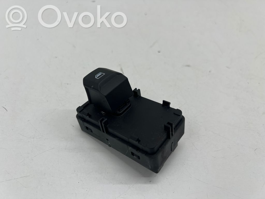Electric window control switch   10003589