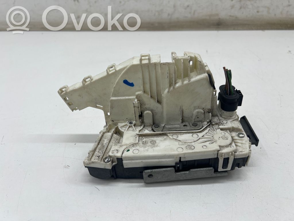 Jeep Cherokee KL Serrure de porte avant 