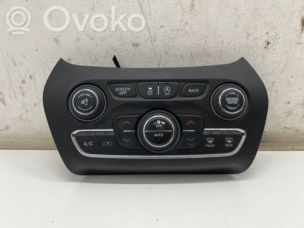 Jeep Cherokee Climate control unit 