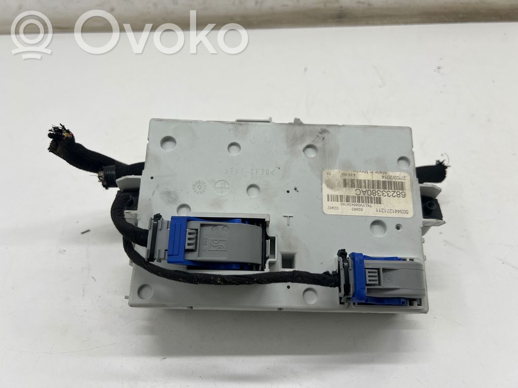 Jeep Cherokee KL Module de fusibles 