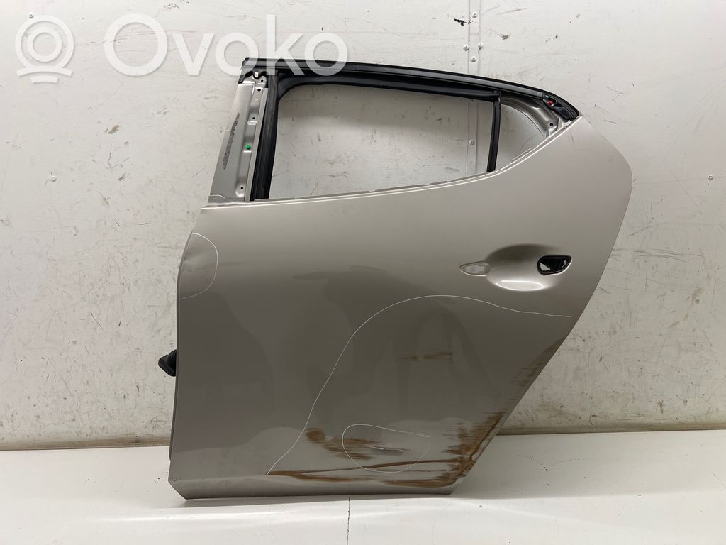 Mazda 3 Galinės durys 