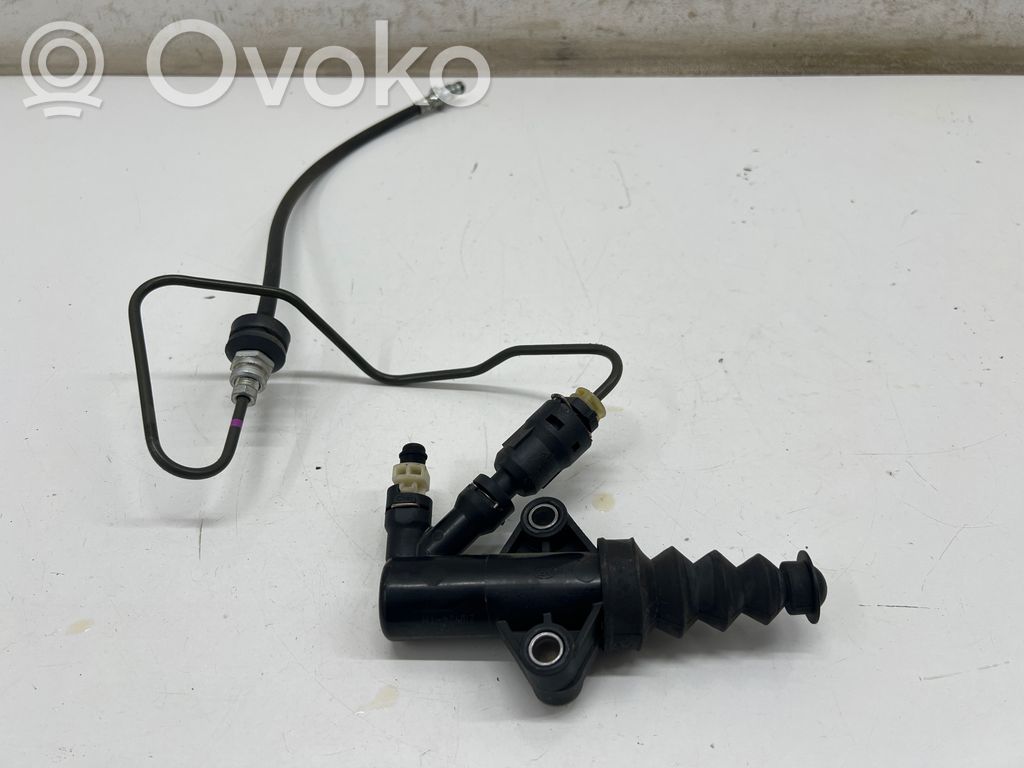 Mazda 3 Siłownik sprzęgła / Wysprzęglik 