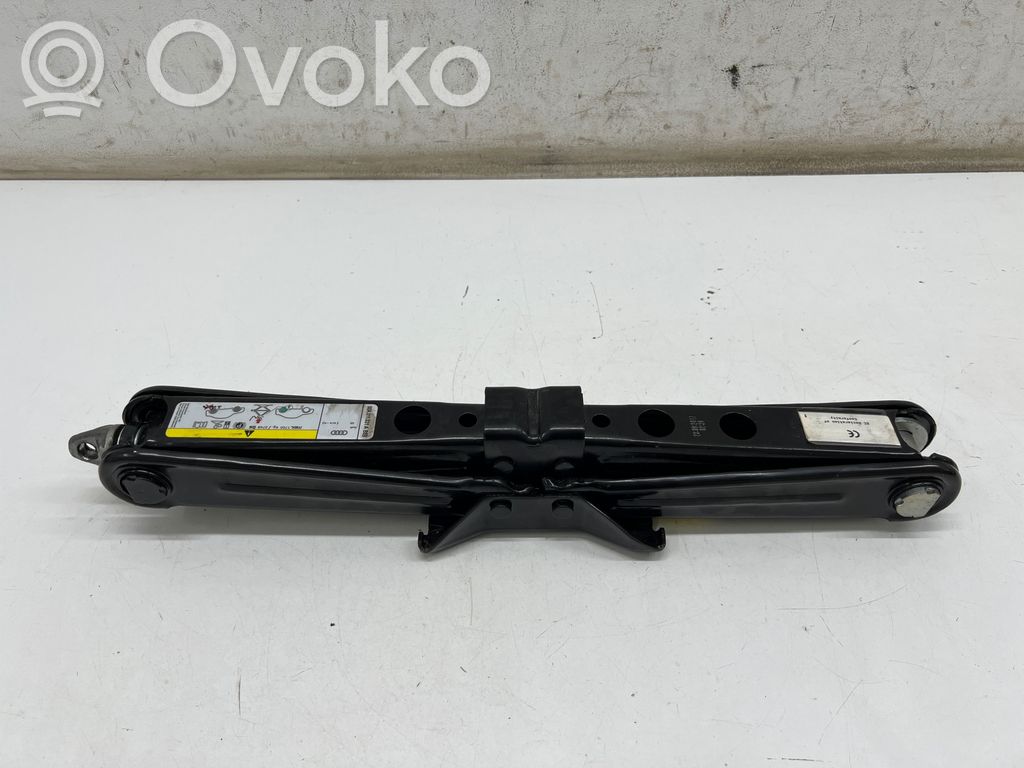 Audi Q5 SQ5 FY Tunkki 