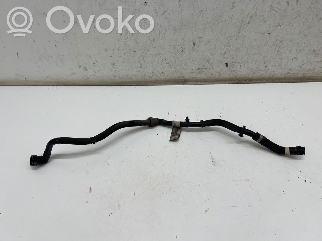 Jaguar I-Pace Engine coolant pipe/hose 