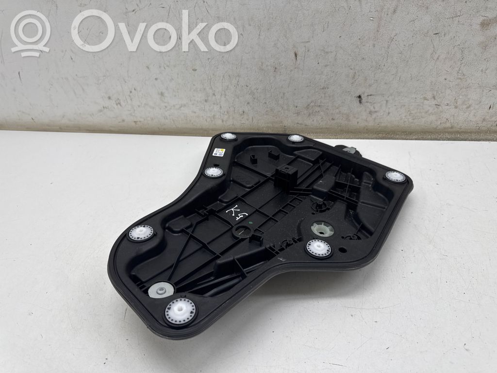 Elektryczny podnośnik szyby drzwi tylnych   10A839401B,221122041657