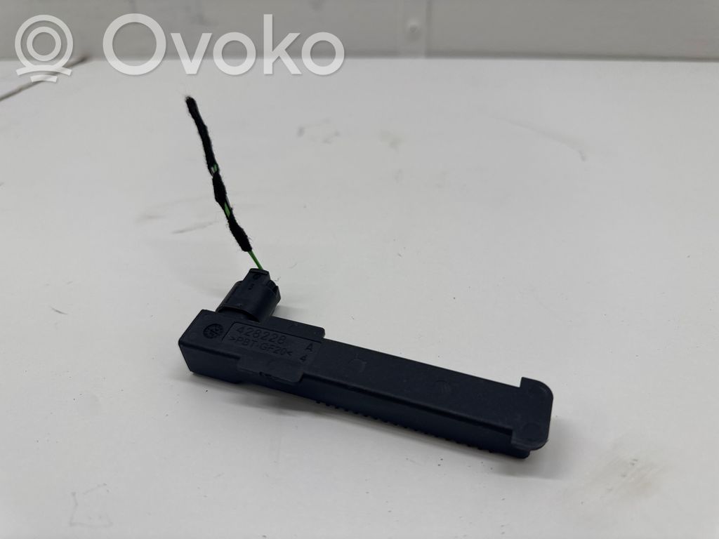 Porsche Macan (95C) Antenne intérieure accès confort