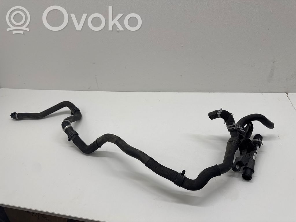 Porsche Macan (95C) Węże/rury chłodzące silnik samochodu elektrycznego