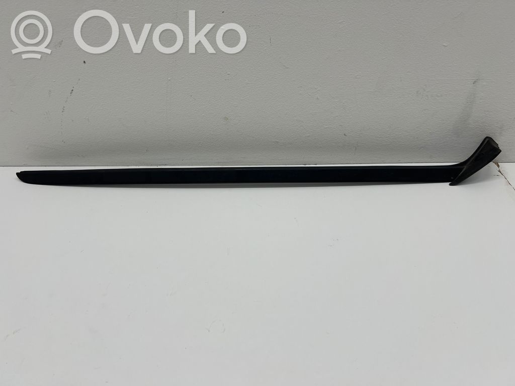 Opel Astra L Zierleiste Windschutzscheibe Frontscheibe 