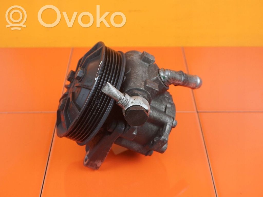 BMW 3 E90 E91 Power steering pump 