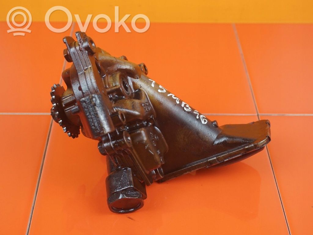 Toyota Auris E180 Eļļas sūknis 