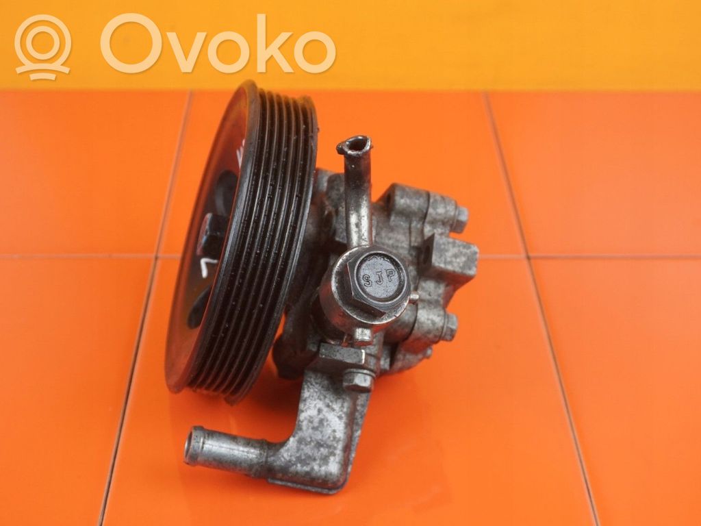 KIA Sorento Power steering pump 