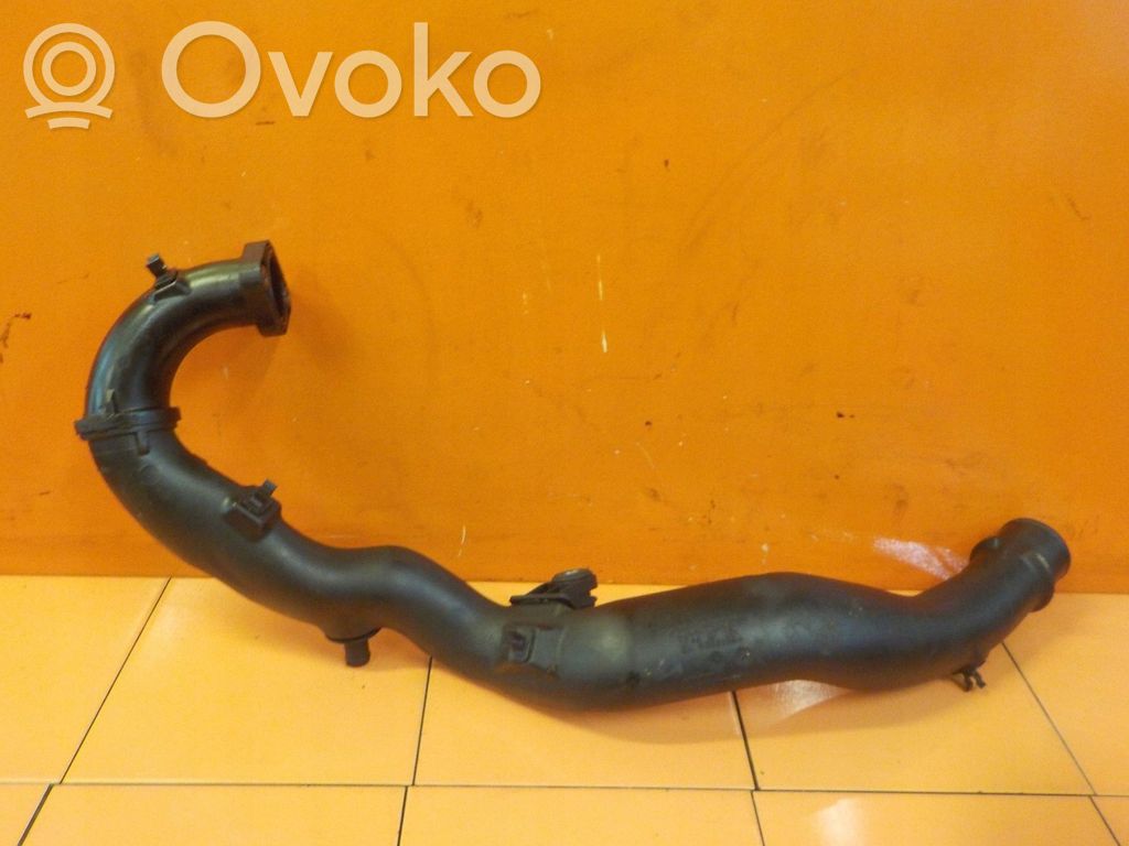 Opel Vivaro Intercooler hose/pipe 