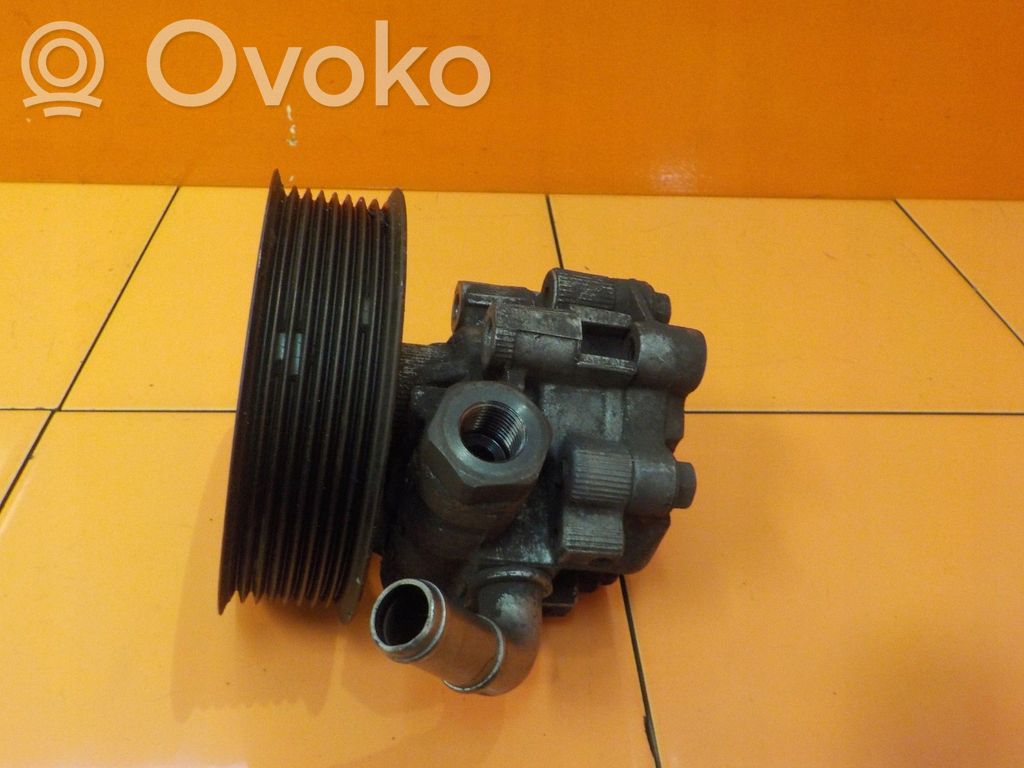 Land Rover Discovery 3 - LR3 Power steering pump 