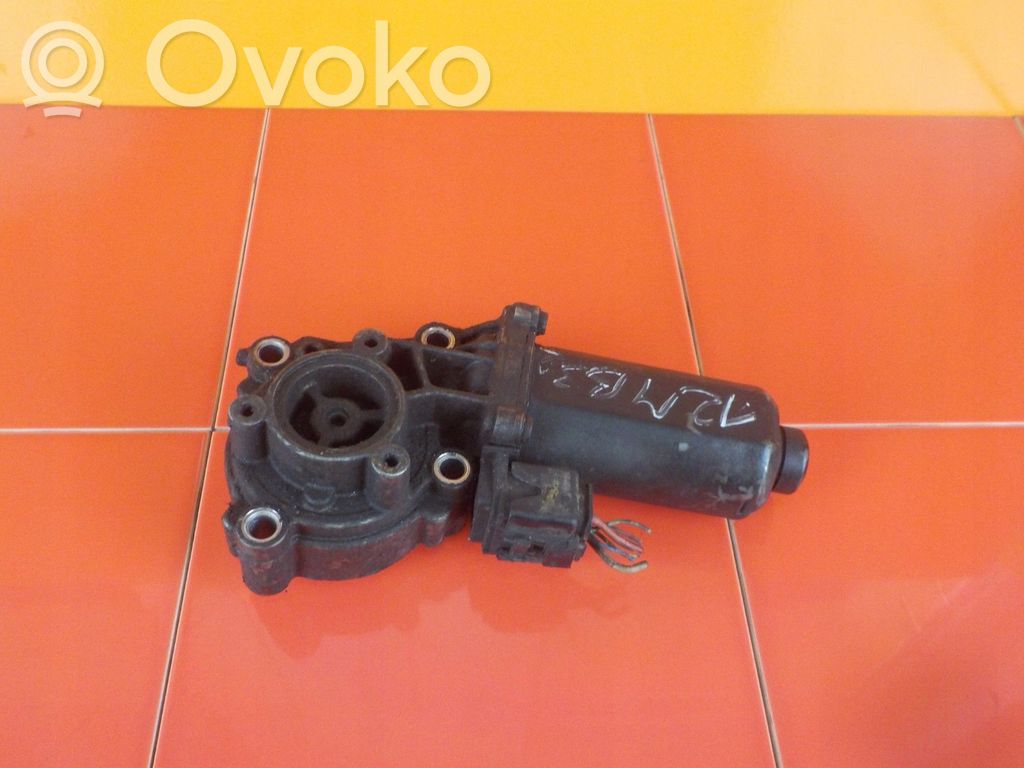 Land Rover Discovery 3 - LR3 Gearbox transfer box case 