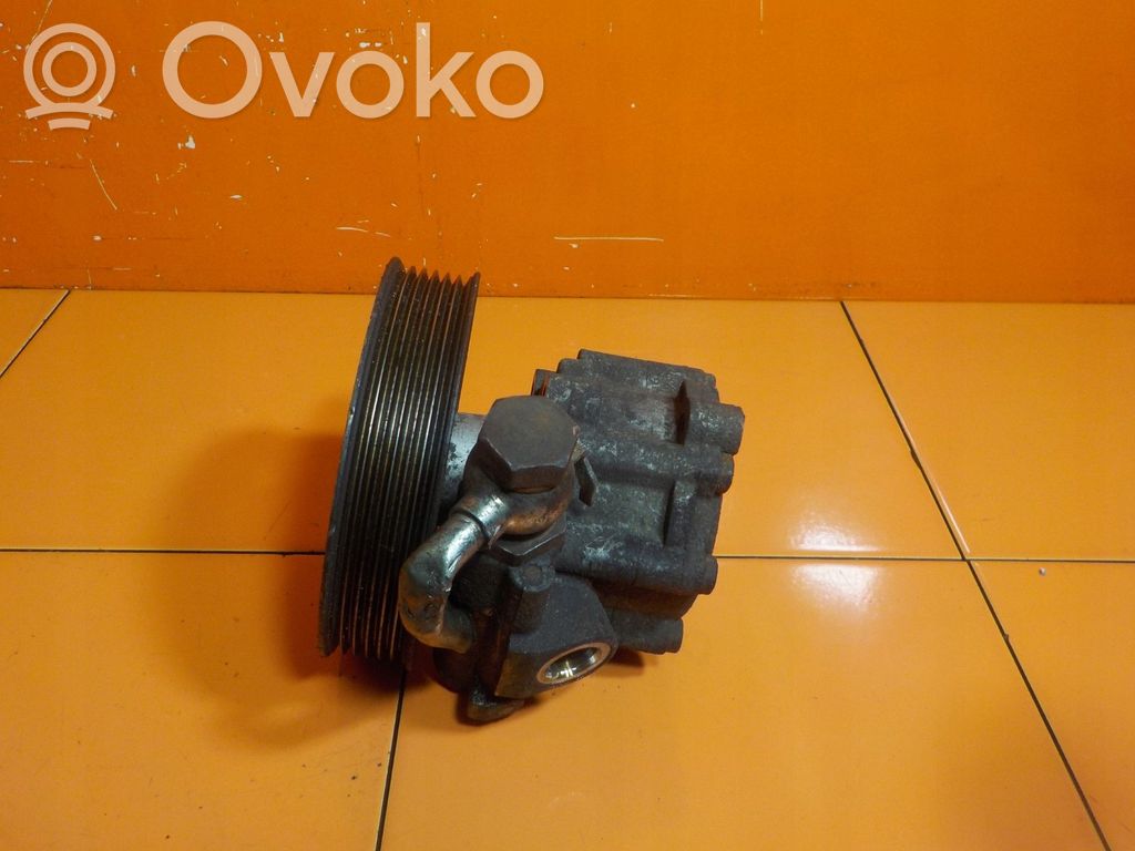 Alfa Romeo Giulietta Power steering pump 