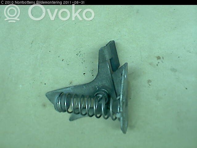 Volvo S60 Engine bonnet/hood lock/latch loop/hook 