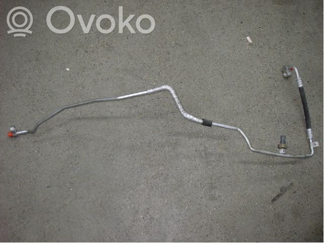 Ilmastointilaitteen putki (A/C)   64536939464,6939464
