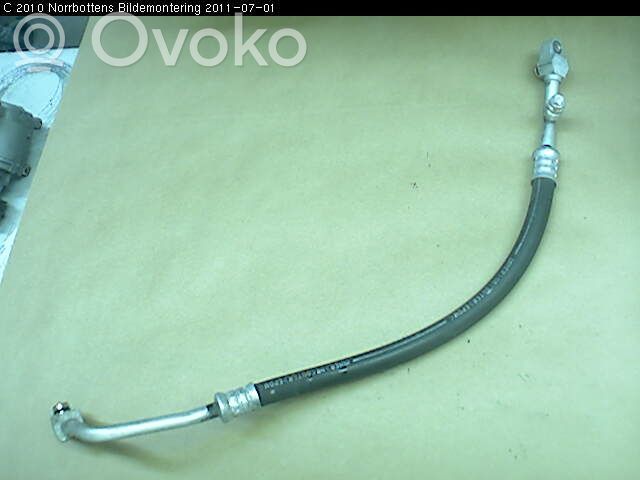 Subaru Outback Ilmastointilaitteen putki (A/C) 