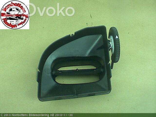 Saab 9-5 Dash center air vent grill 