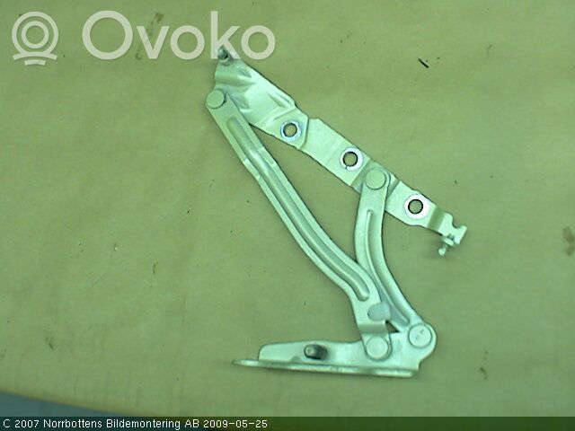 Volvo S40 Tailgate/trunk/boot hinge 