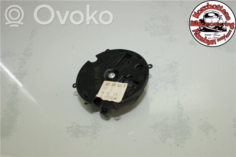 Audi A4 S4 B6 8E 8H Veidrodėlio dalys 