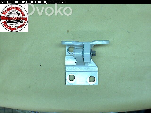 Front door lower hinge   31352165,30762450