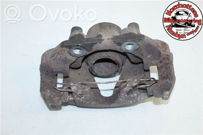 Opel Calibra Zacisk hamulcowy przedni 