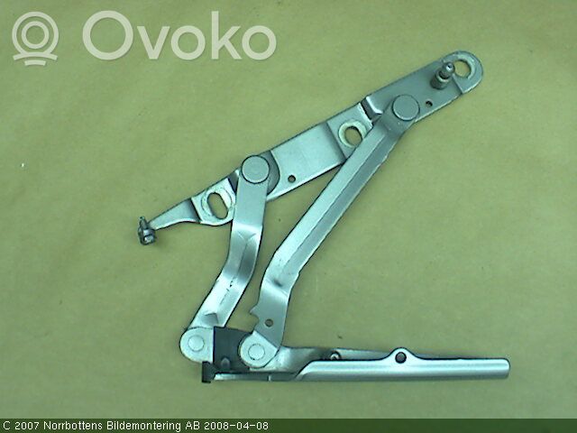 Saab 9-5 Tailgate/trunk/boot hinge 