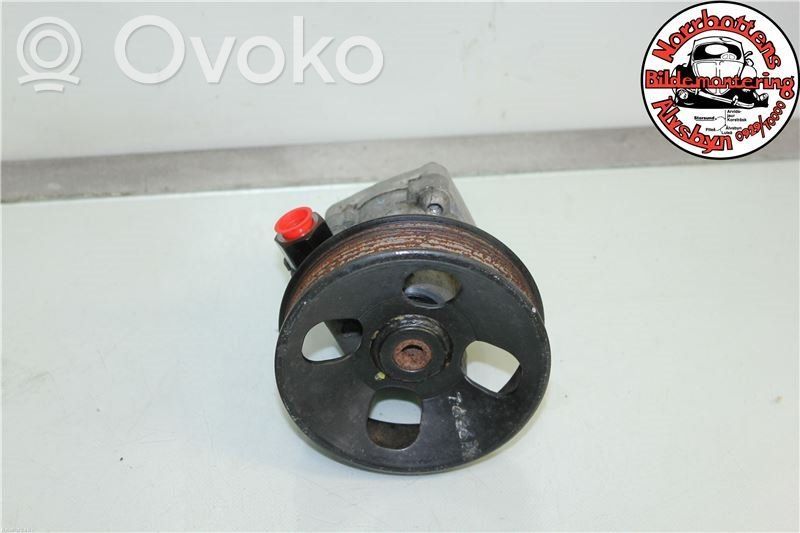 KIA Sorento Ohjaustehostimen pumppu 