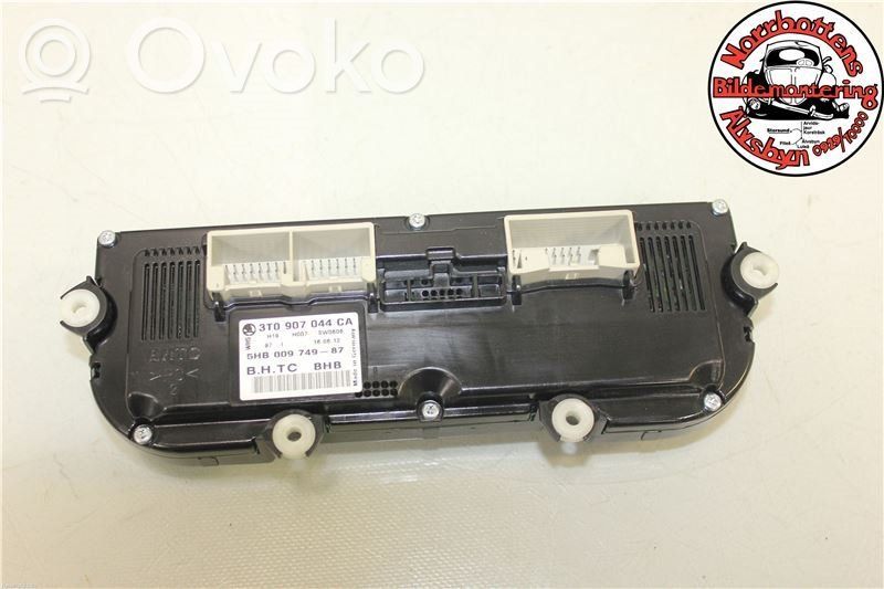 Skoda Octavia Mk2 (1Z) Panel klimatyzacji 