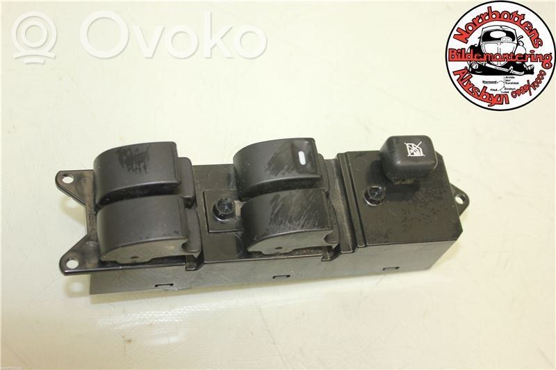 Mitsubishi L200 Electric window control switch 