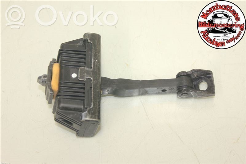 BMW 1 E82 E88 Front door check strap stopper 