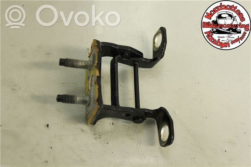 Volvo V60 Tailgate/trunk/boot hinge 