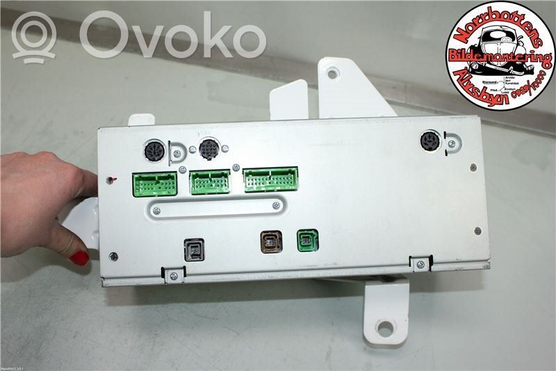GPS navigation control unit/module   8252303,8633488,8633488