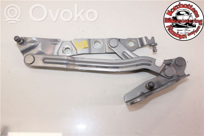 Volvo S40 Tailgate/trunk/boot hinge 