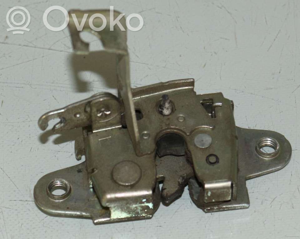 Toyota Hilux (AN10, AN20, AN30) Zamek klapy tylnej / bagażnika 