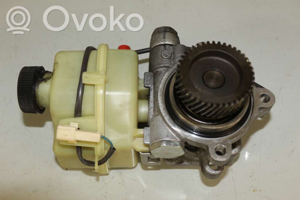 Mazda 6 Power steering pump 