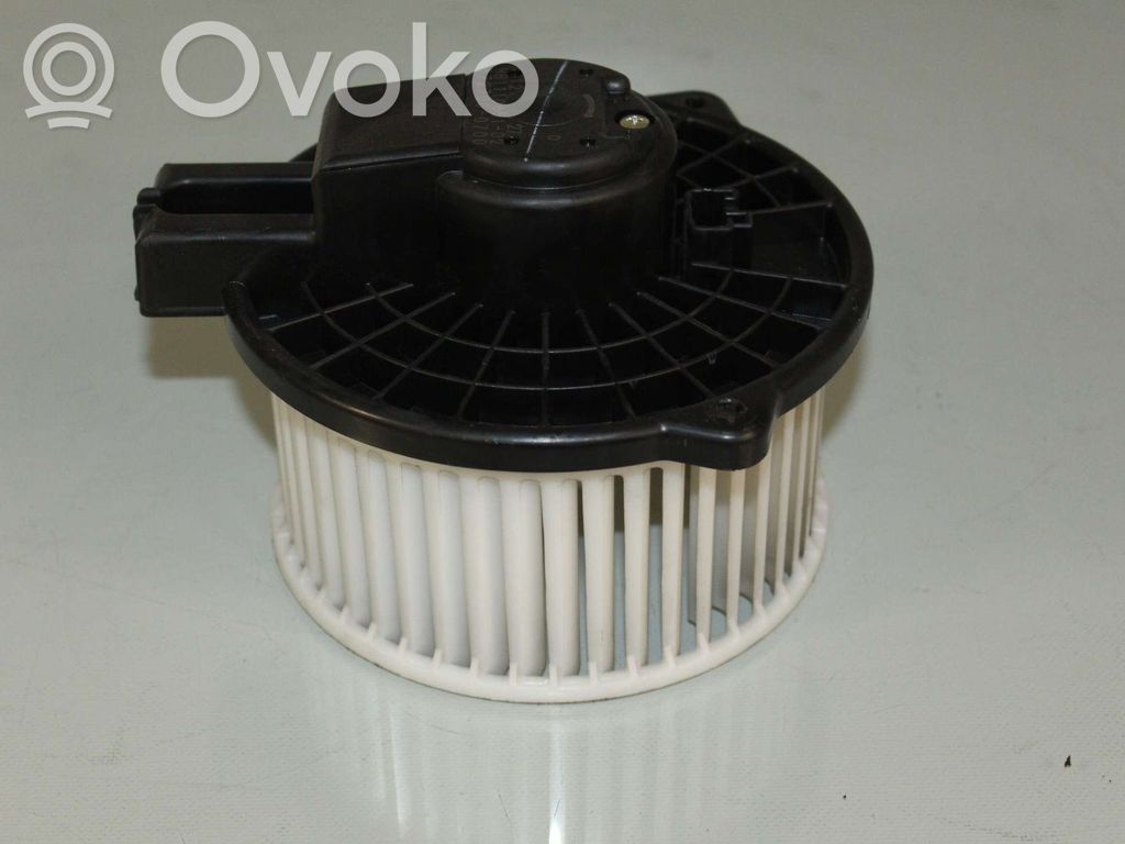 Mazda 6 Mazā radiatora ventilators 