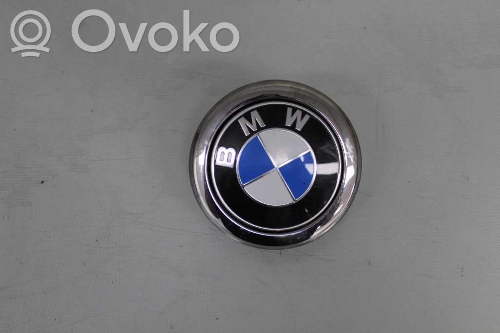BMW 1 F20 F21 Botón interruptor de maletero abierto 