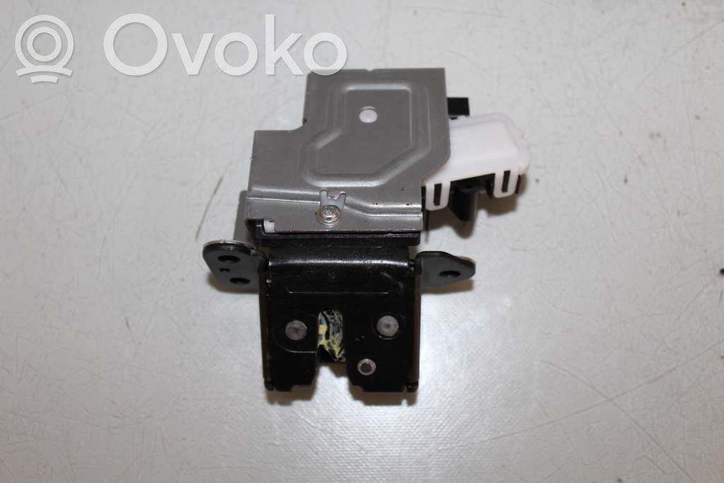 Mazda 2 Tailgate/trunk/boot lock/catch/latch 