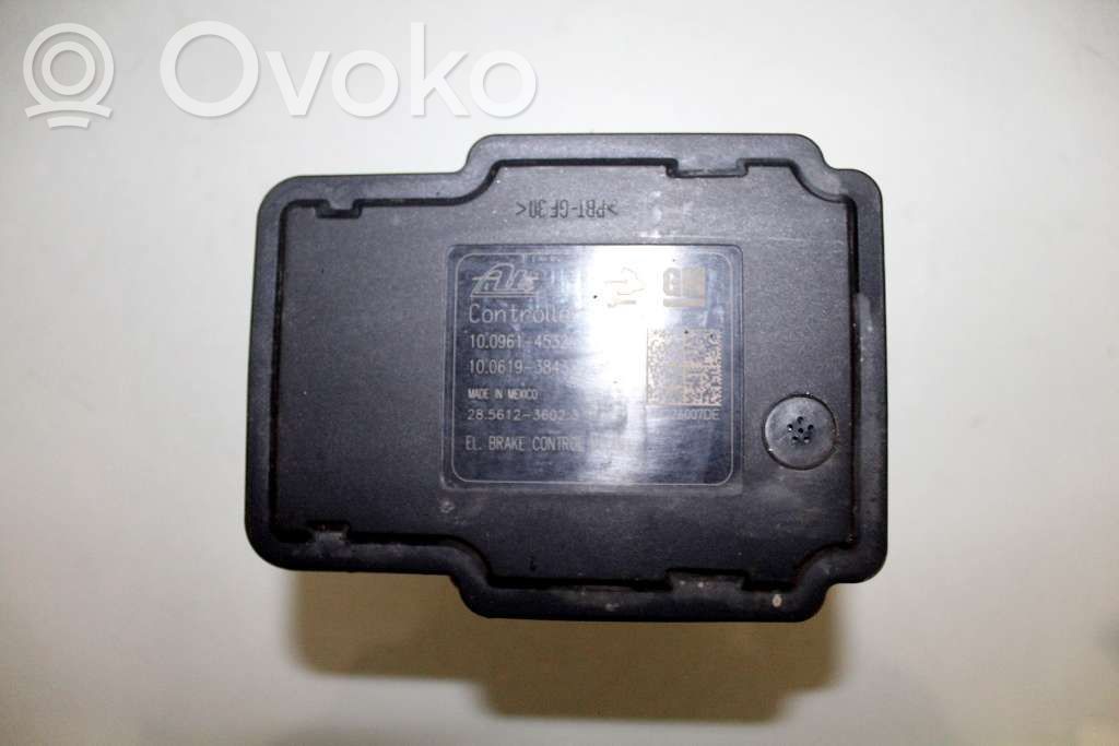 Opel Astra J ABS bloks 