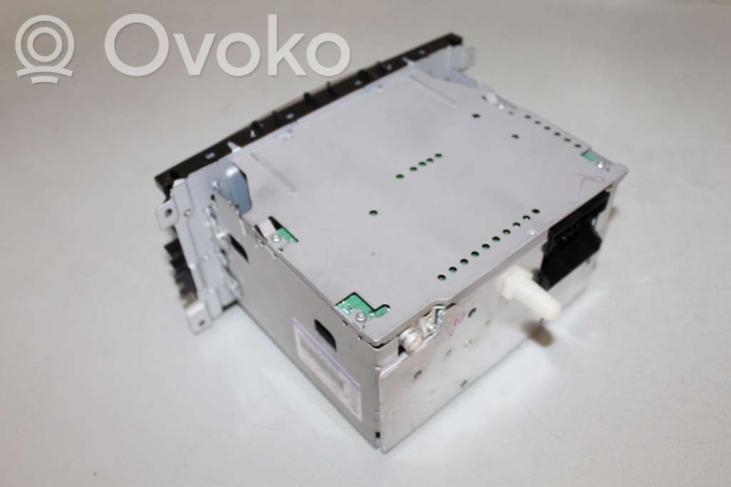 Ford Mondeo MK IV Radio / CD/DVD atskaņotājs / navigācija 
