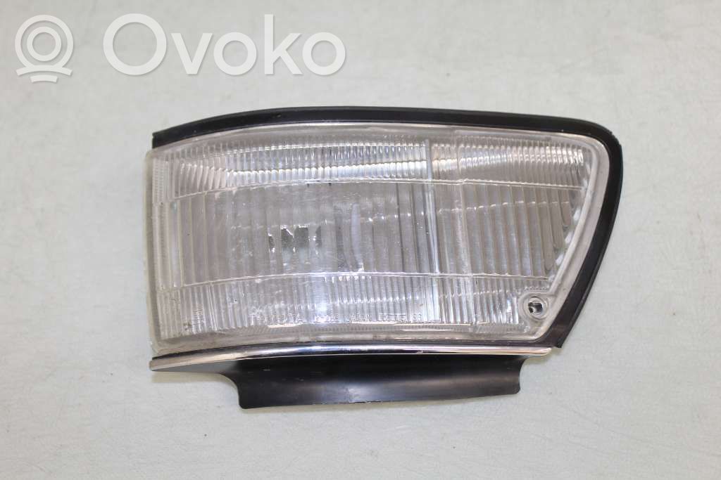 Toyota Corolla E90 Front indicator light 